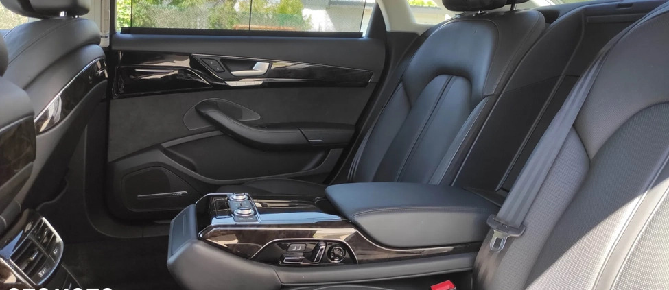 Audi A8 cena 199000 przebieg: 93000, rok produkcji 2017 z Radom małe 254